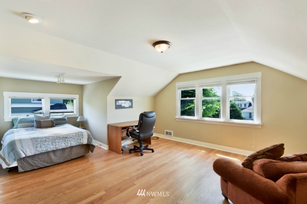 1620 Rucker Avenue Everett, WA 98201 - Photo 14 of 21