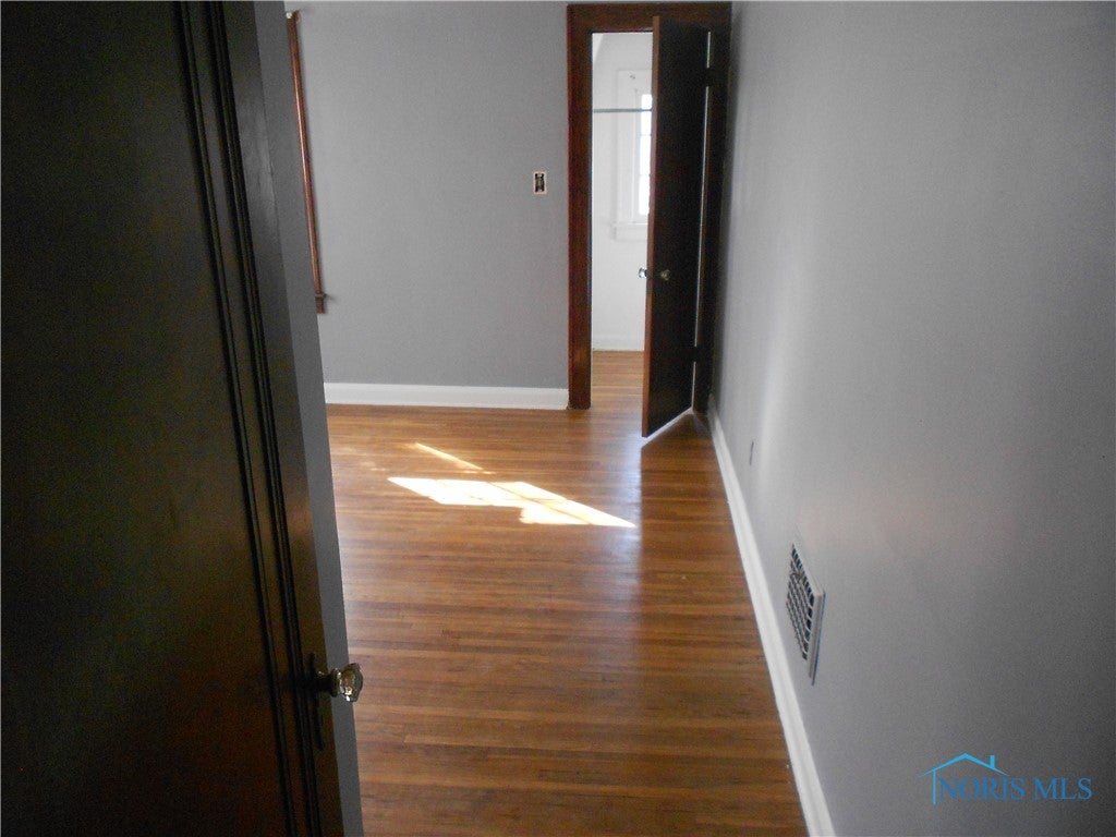 734 Southover Road Toledo, OH 43612 - Photo 23 of 35 Gallery Image 23