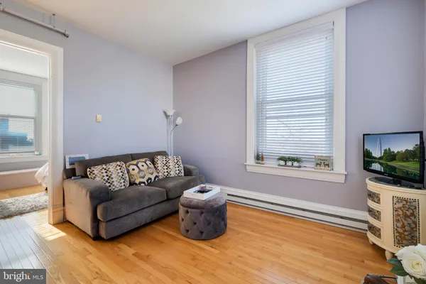 $1,695 | 22 North Main Street, Unit 1, Doylestown, PA 18901