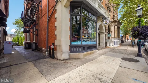 $1,695 | 22 North Main Street, Unit 1, Doylestown, PA 18901