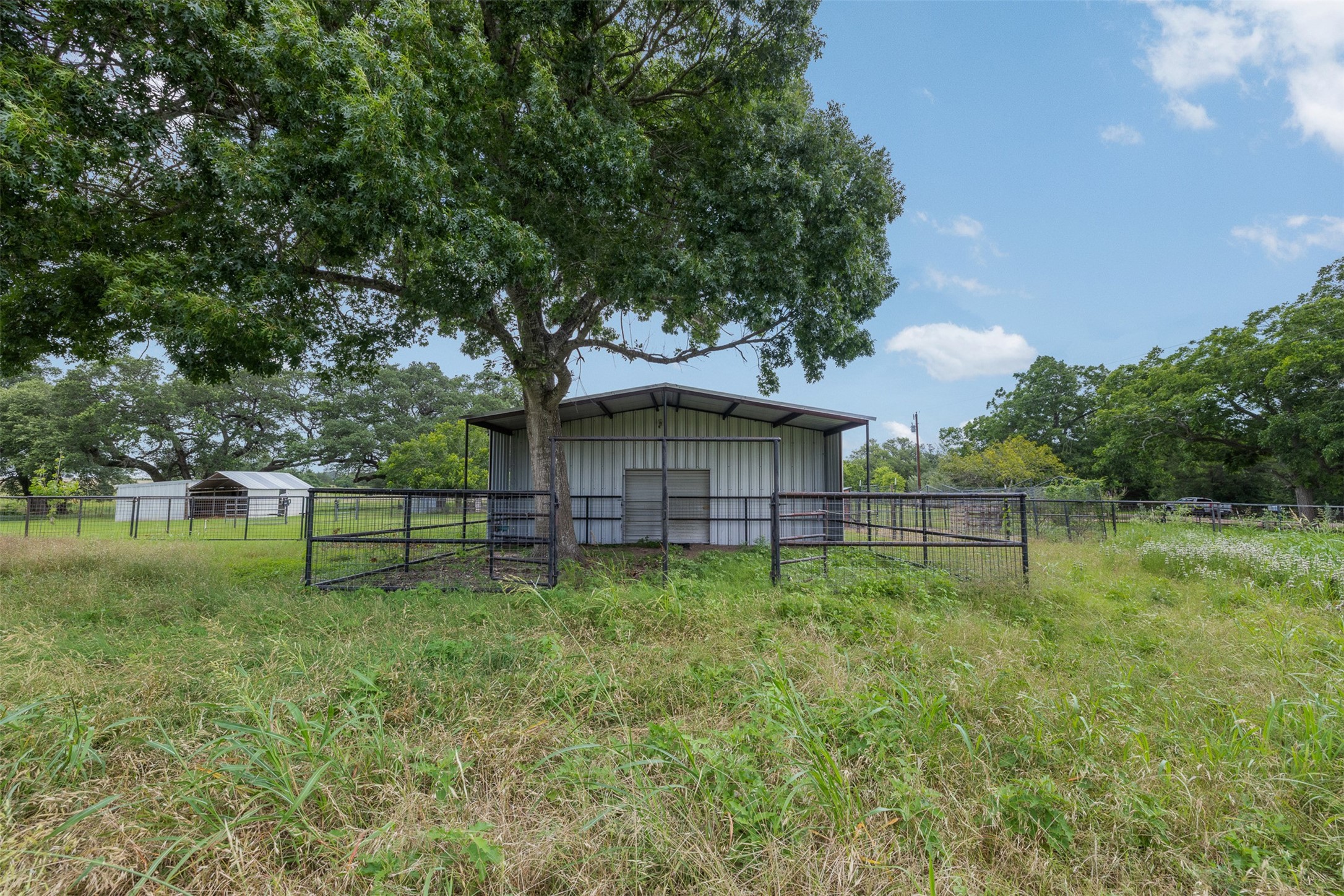 5030 Frenzel Road Round Top, TX 78954 - Photo 45 of 47