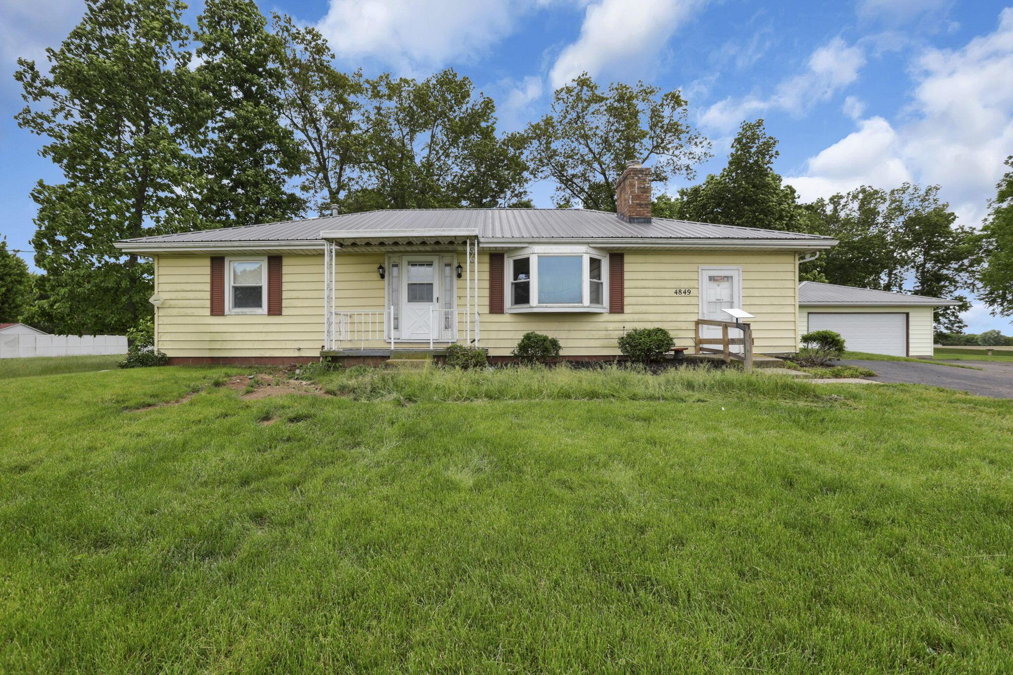 4849 Campbell Road Ashville, OH 43103 - Photo 1 of 30