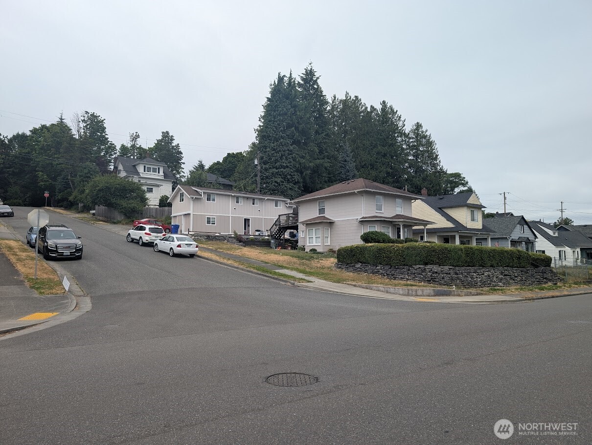 3330 Rucker Avenue Everett, WA 98201 - Photo 21 of 21