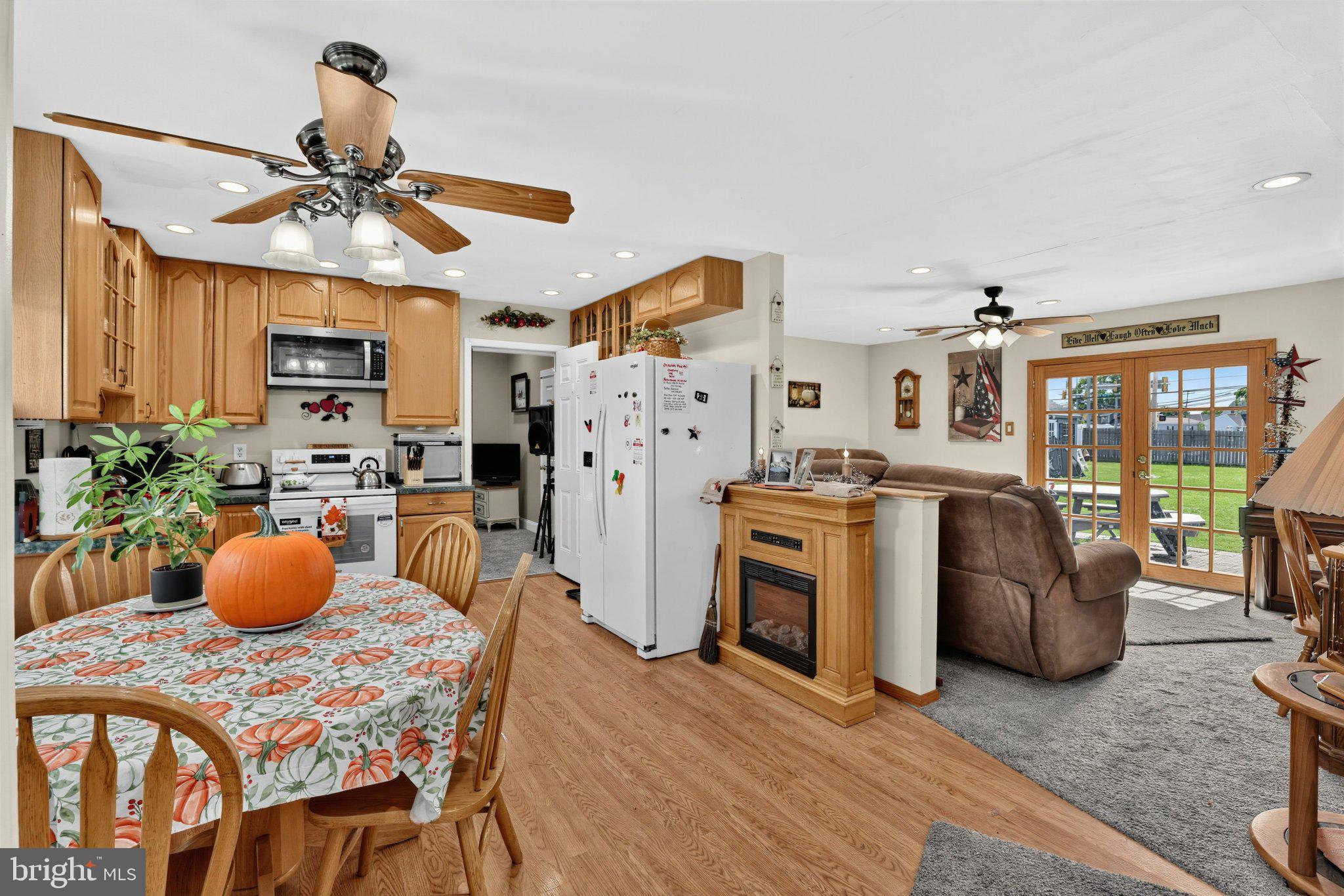2 Idlewild Road Levittown, PA 19057 - Photo 5 of 43 Gallery Image 5