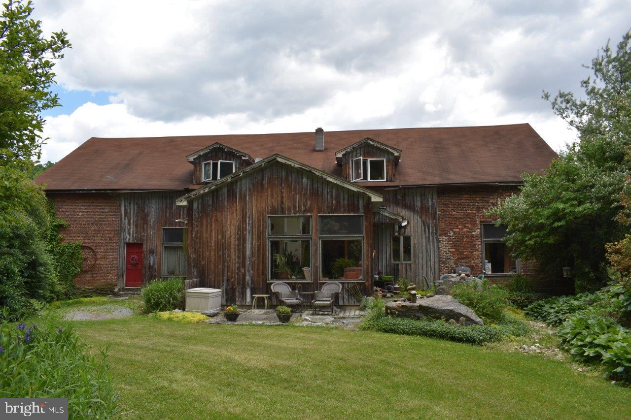 537 Hottenstein Road Kutztown, PA 19530 - Photo 1 of 55 Gallery Image 1