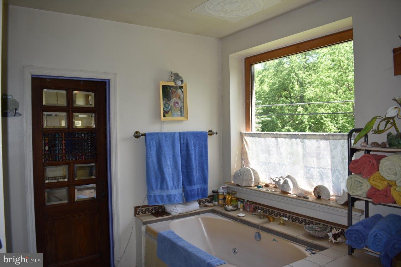 537 Hottenstein Road Kutztown, PA 19530 - Photo 32 of 55 Gallery Image 32