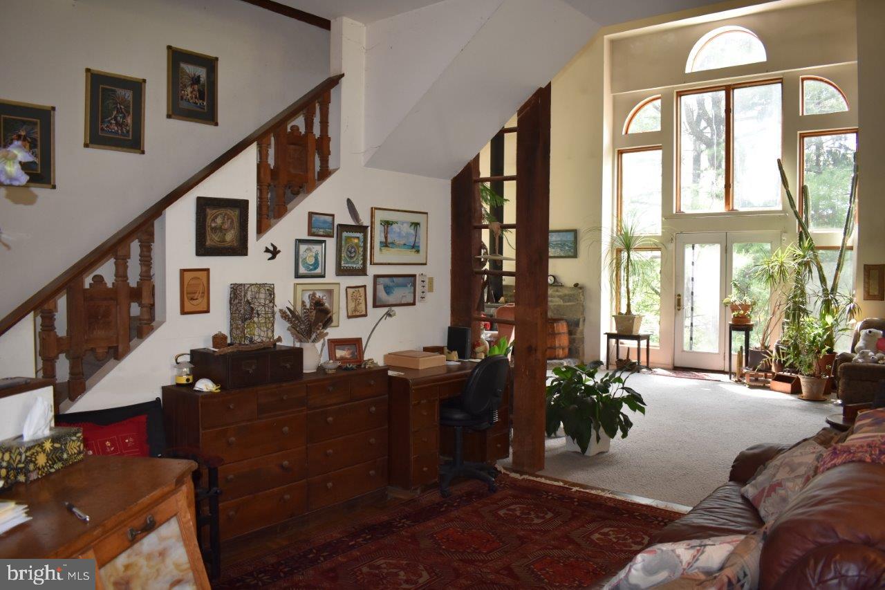 537 Hottenstein Road Kutztown, PA 19530 - Photo 6 of 55 Gallery Image 6
