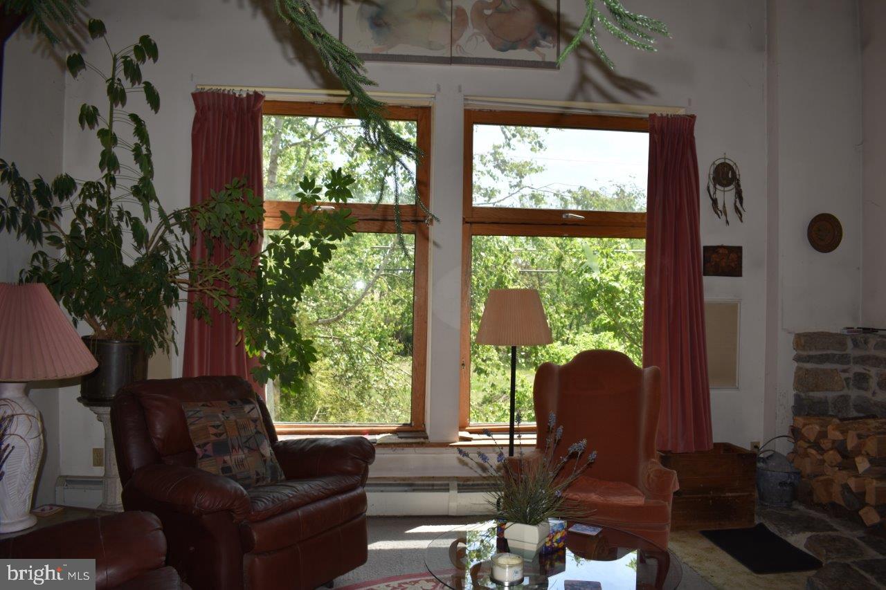 537 Hottenstein Road Kutztown, PA 19530 - Photo 9 of 55 Gallery Image 9