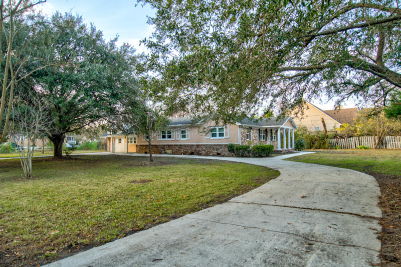 2020 Bradham Road Charleston, SC 29412 - Photo 12 of 31 DSC06070_1_2_3_4 - Copy