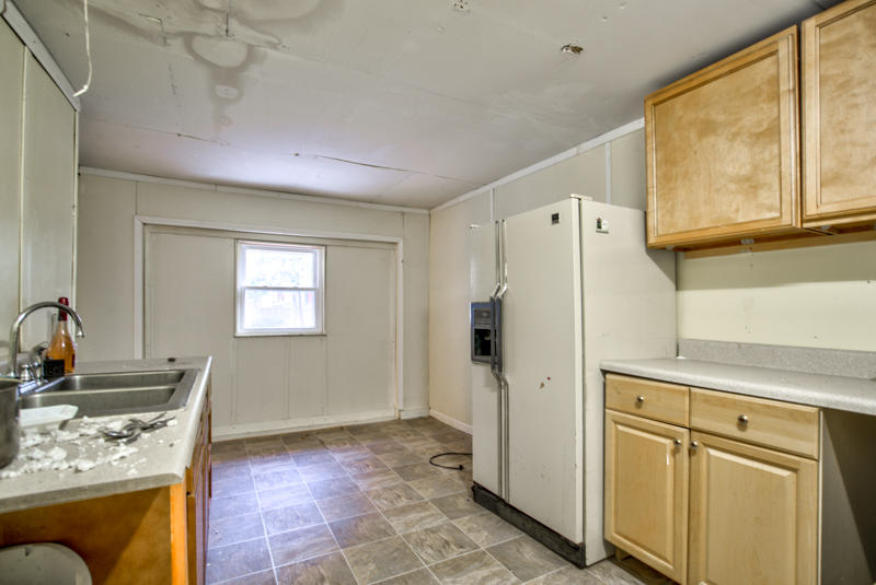 2020 Bradham Road Charleston, SC 29412 - Photo 31 of 31 DSC07731_2_3_4_5