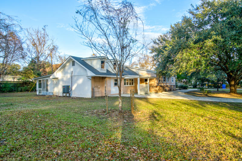 2020 Bradham Road Charleston, SC 29412 - Photo 6 of 31 DSC06025_6_7_8_9