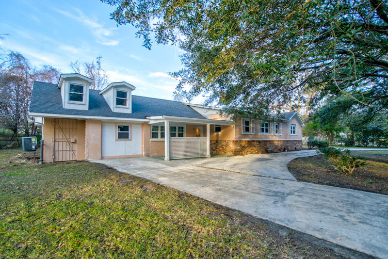 2020 Bradham Road Charleston, SC 29412 - Photo 7 of 31 DSC06185_6_7_8_9