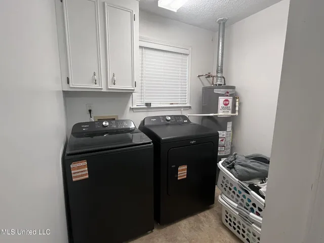 $220,000 | 811 North Maple Drive, D'Lo, MS 39044