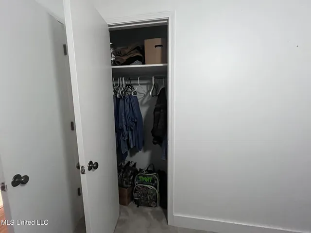 $220,000 | 811 North Maple Drive, D'Lo, MS 39044