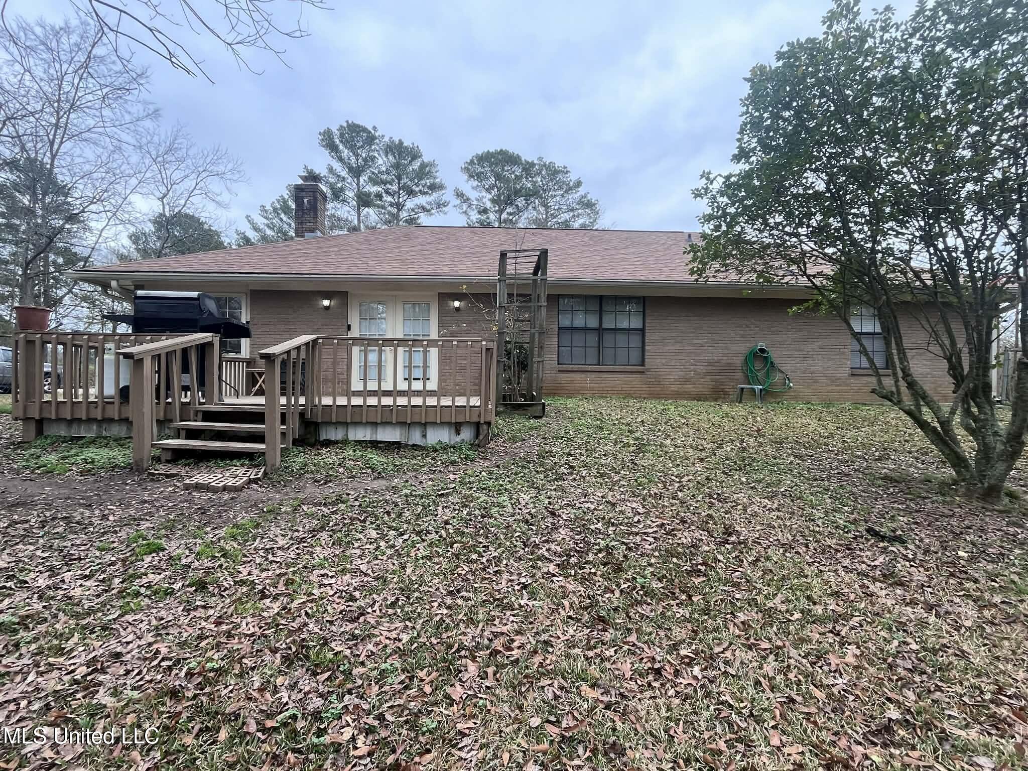 811 North Maple Drive D'Lo, MS 39044 - Photo 38 of 82 98c9900e-eee3-4429-9f82-8c3a827862f4