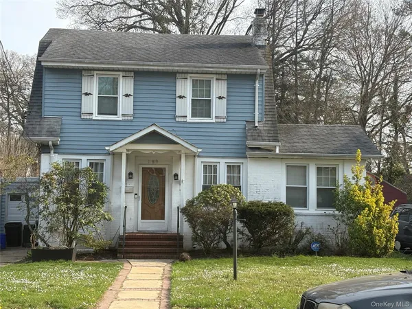 $450,000 | 189 Evans Avenue, Freeport, NY 11520