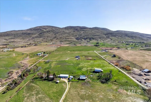 $400,000 | Tbd Tbd Sweet Ola Highway, Sweet, ID 83670