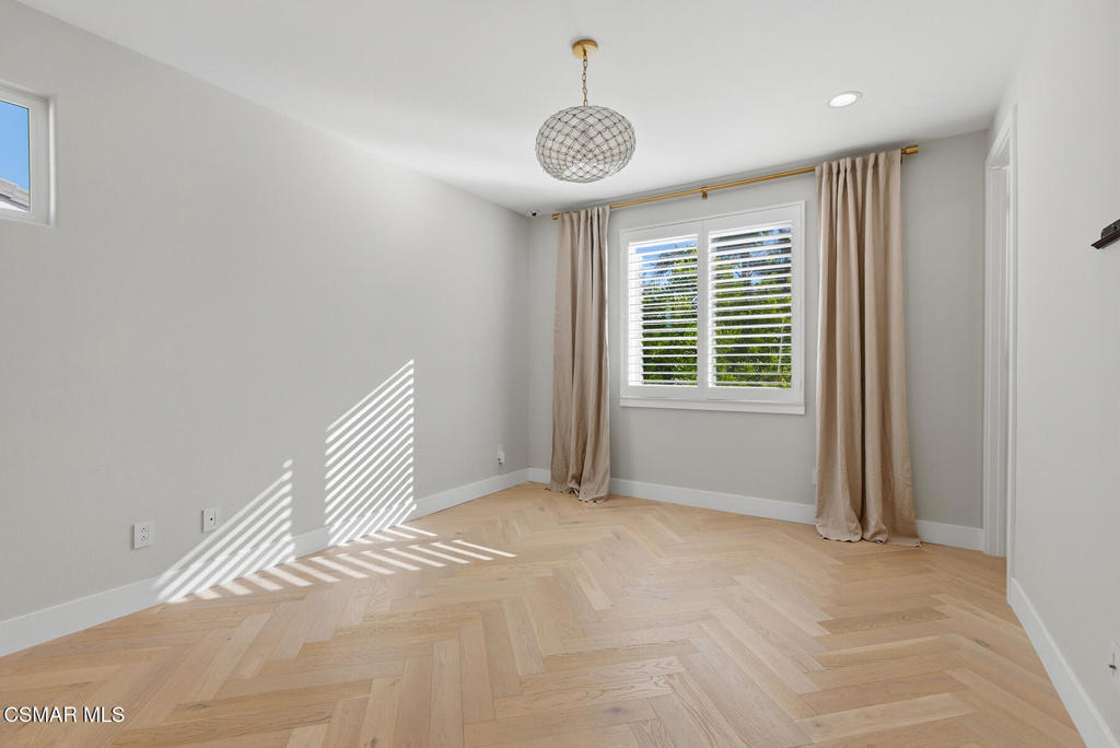 4630 Rio Bravo Court Moorpark, CA 93021 - Photo 31 of 43 a view of an empty room with a window
