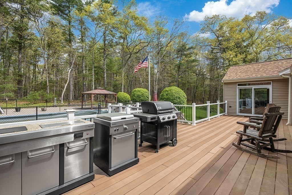 56 Leland Road Norfolk, MA 02056 - Photo 13 of 28 Gallery Image 13