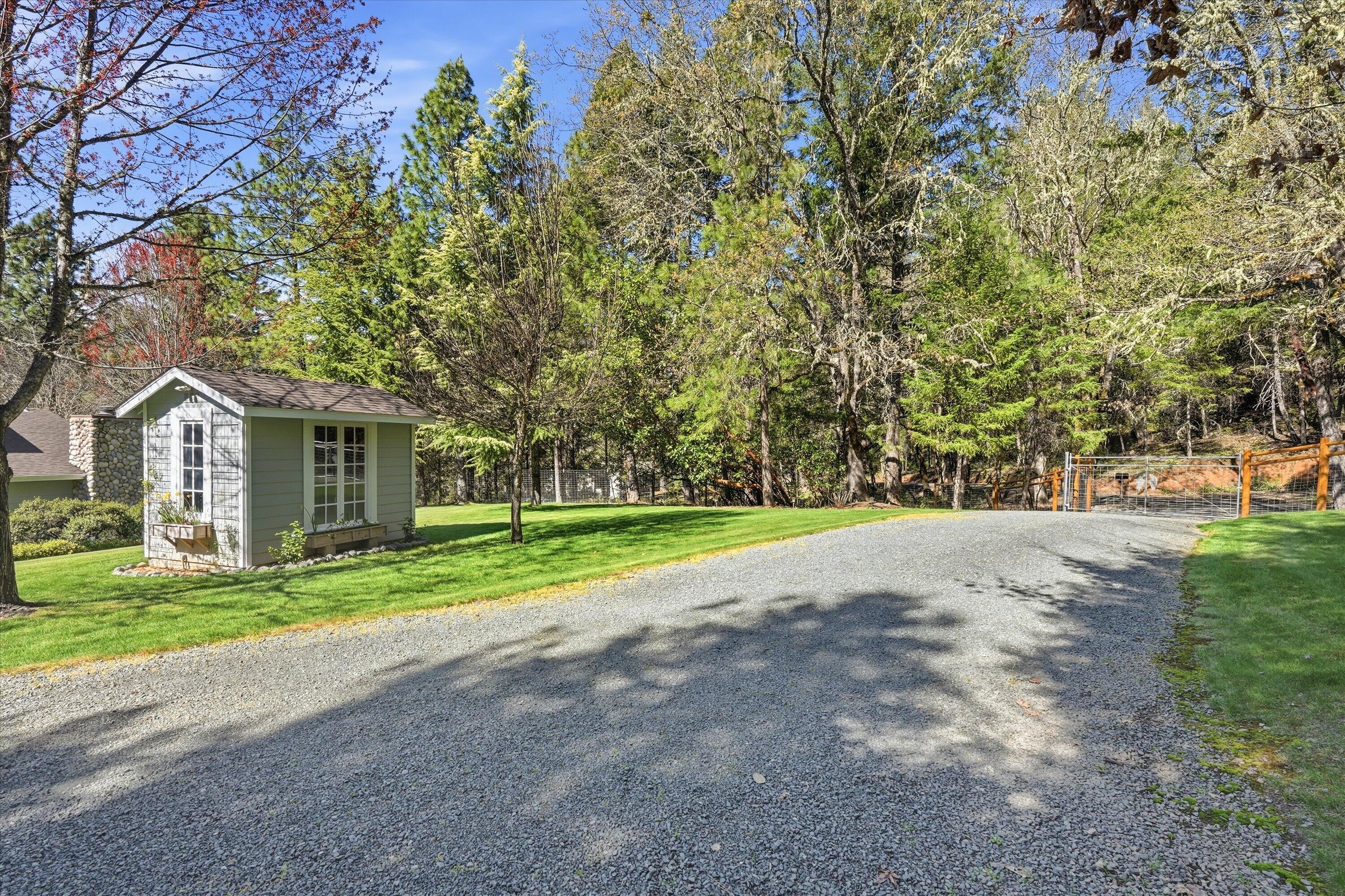 916 Ferry Road Grants Pass, OR 97526 - Photo 48 of 64 From near the house toward the front gate.