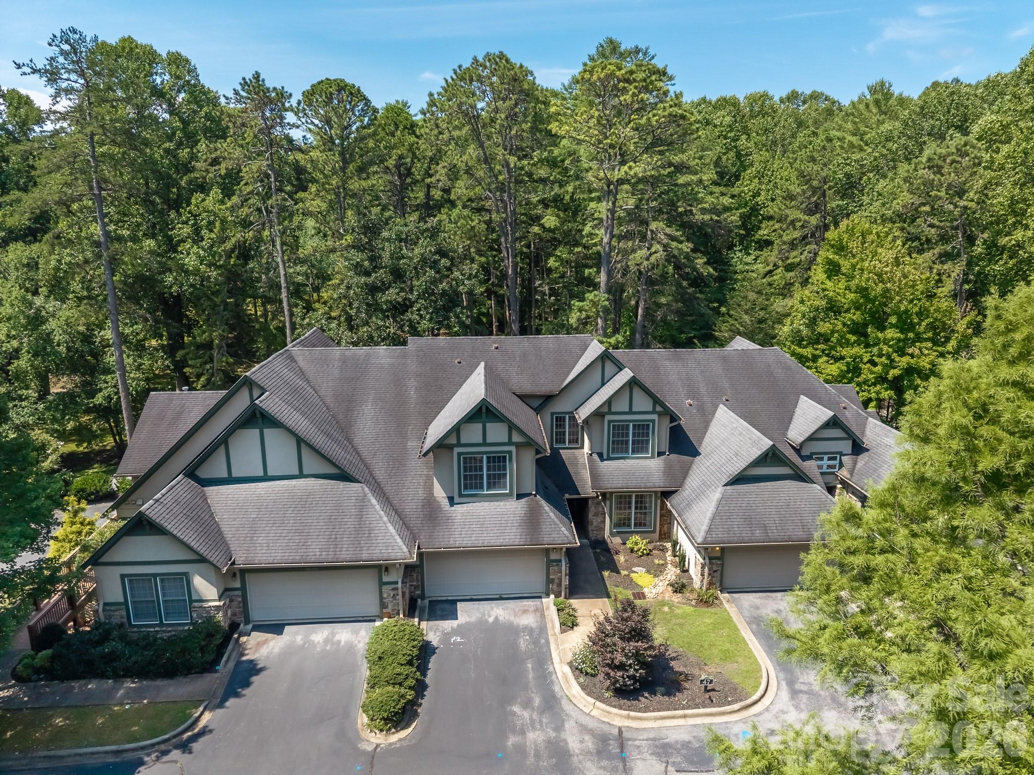 47 Ridgetop Circle, Unit 202 Brevard, NC 28712 - Photo 43 of 48 Gallery Image 43