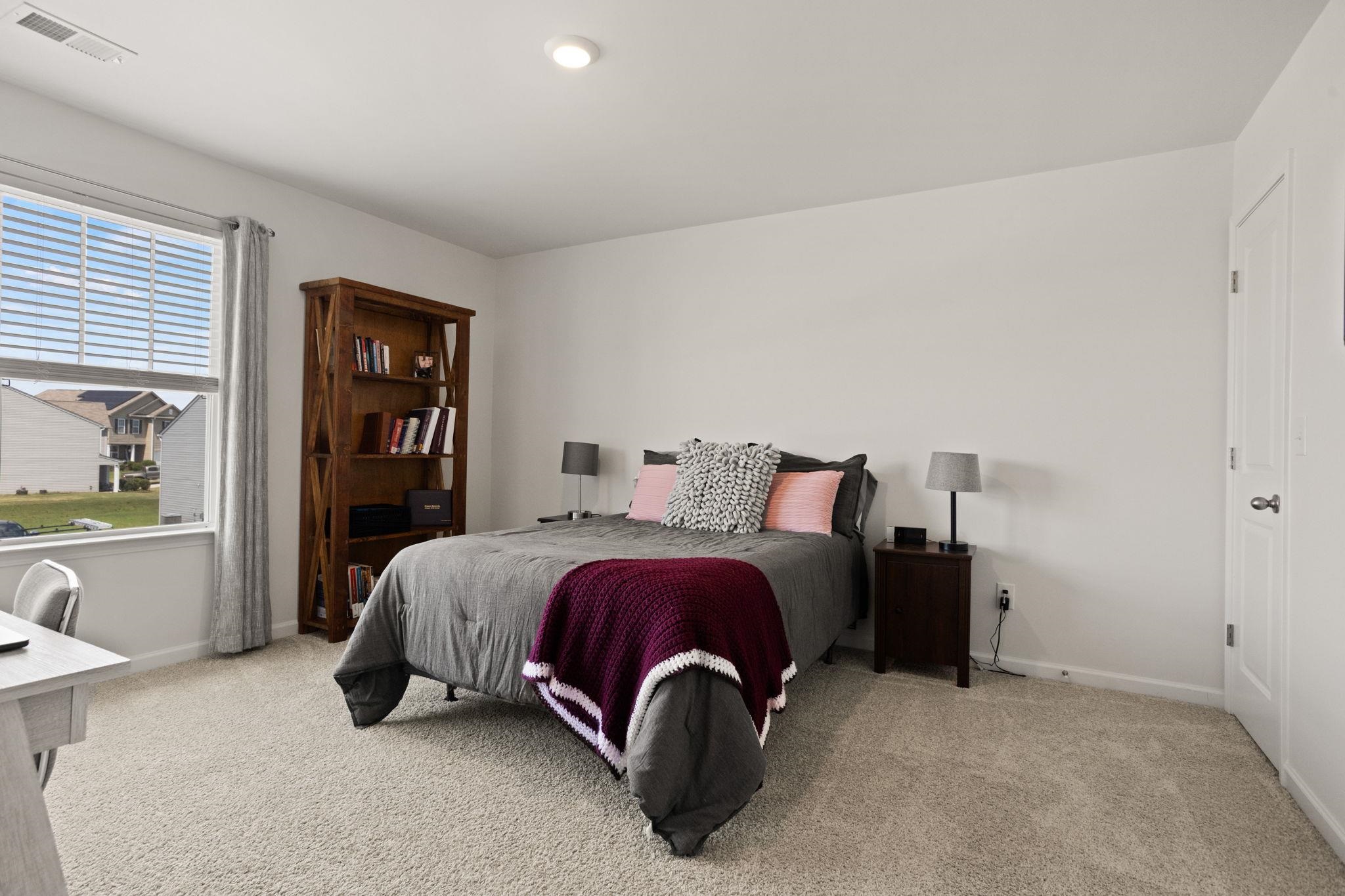 204 Hillendale Way Pelzer, SC 29669 - Photo 20 of 33