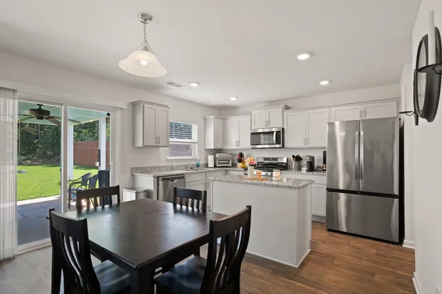 $305,000 | 204 Hillendale Way, Pelzer, SC 29669