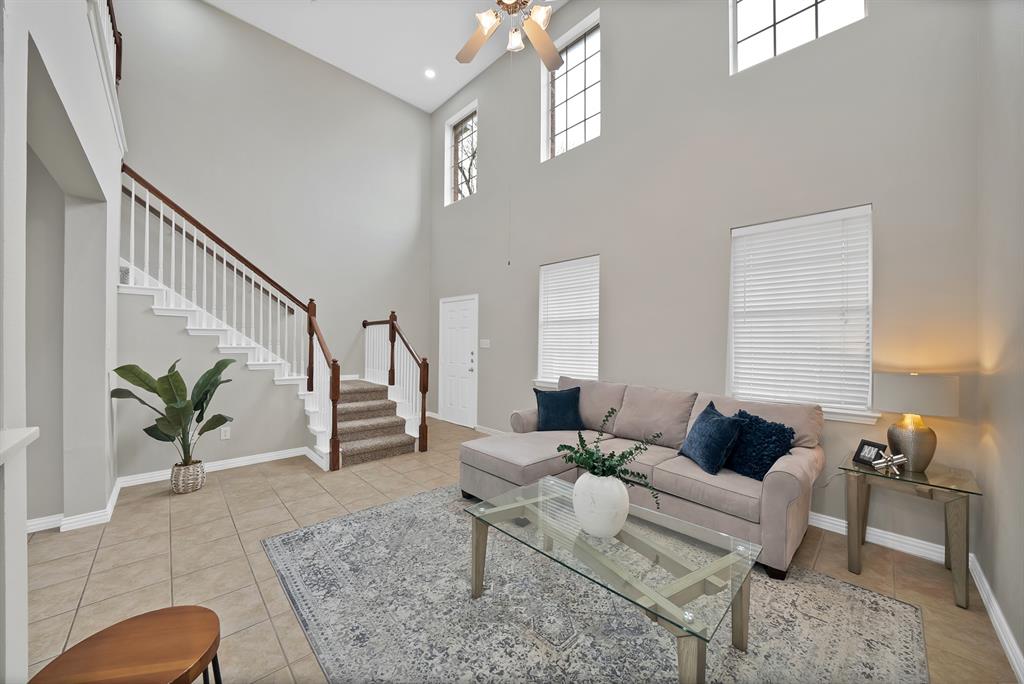 2220 Sandshell Street Bedford, TX 76021 - Photo 7 of 28