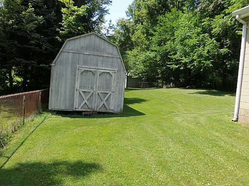 2221 Rutland Avenue Springfield, OH 45505 - Photo 4 of 13 Gallery Image 4