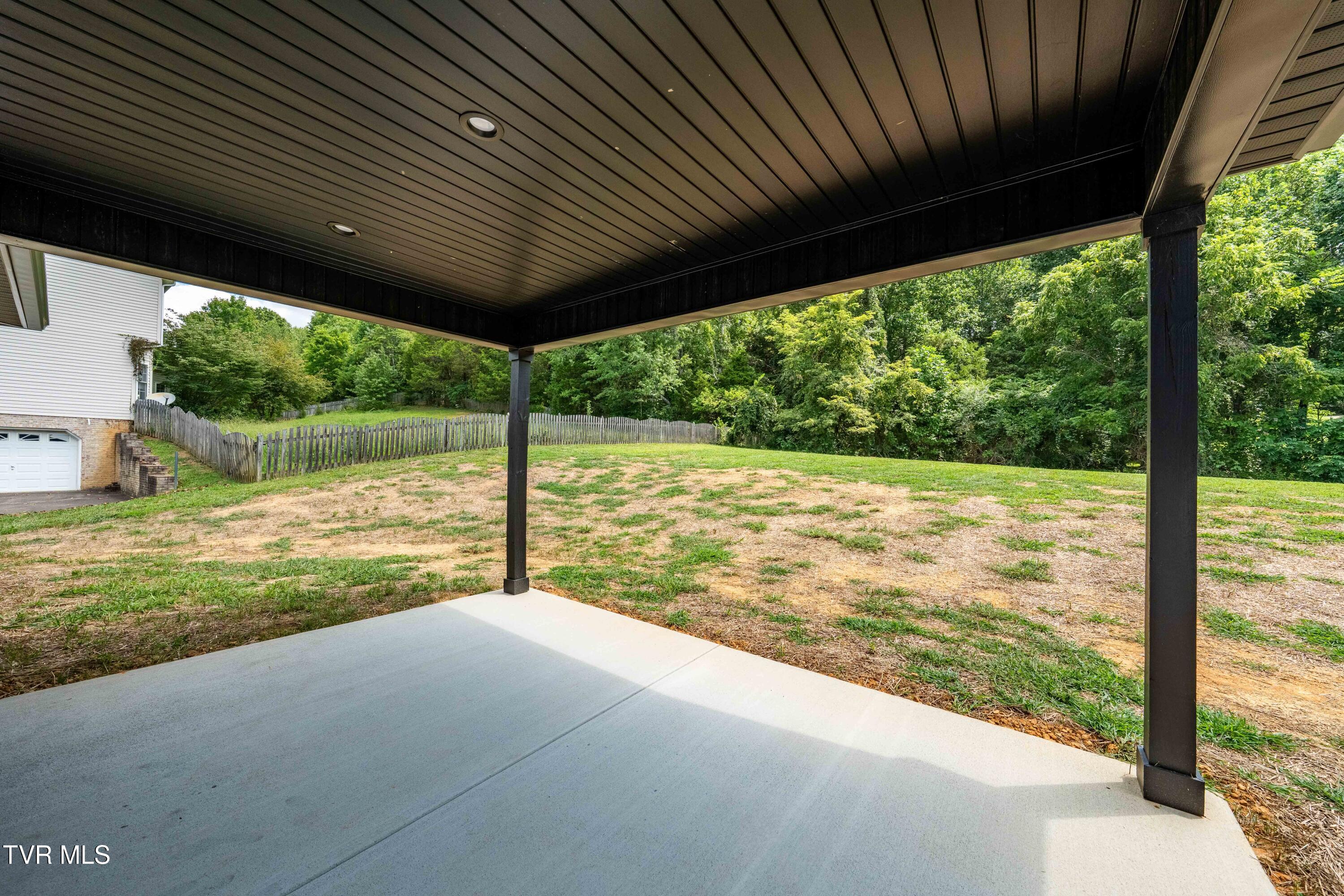 1308 Walnut Grove Road Jonesborough, TN 37659 - Photo 30 of 54 1308 Walnut Grove Rd (22 of 52)
