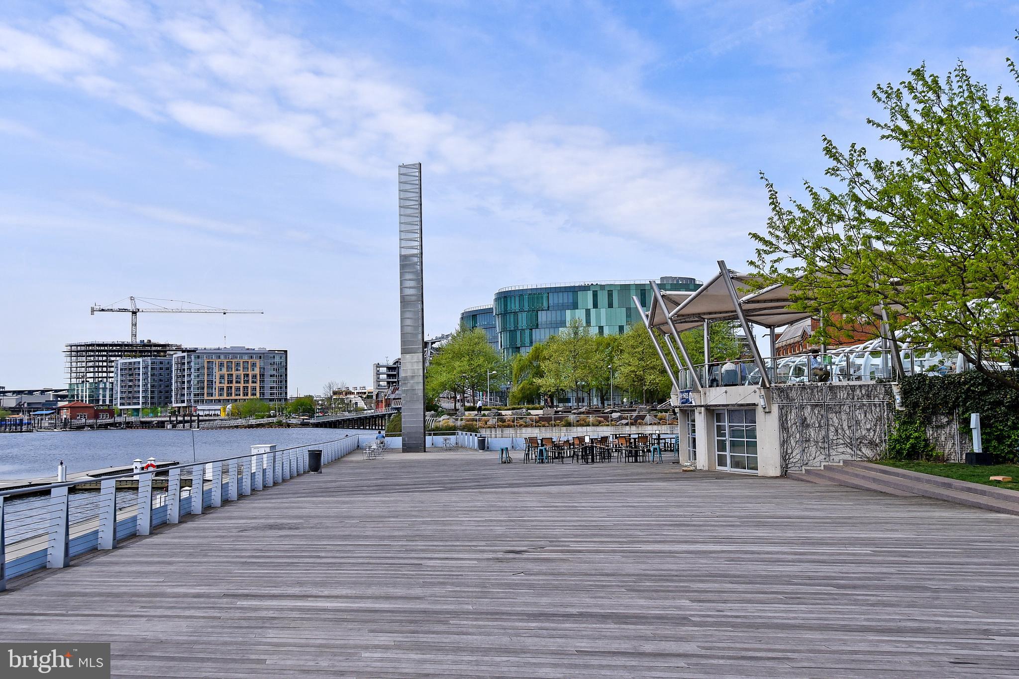 1300 4th Street Southeast, Unit 413 Washington, DC 20003 - Photo 43 of 47 a view of a terrace with a bench