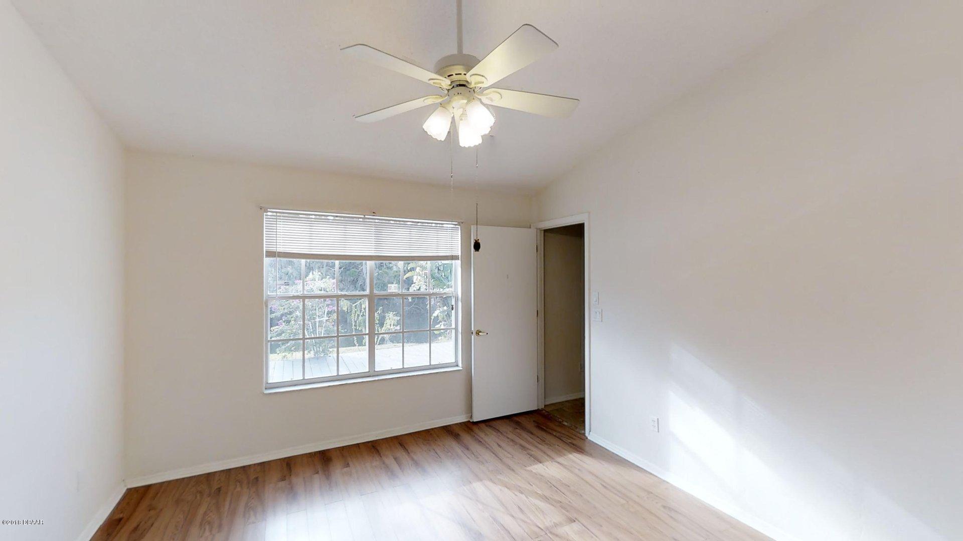1034 Deer Springs Road Port Orange, FL 32129 - Photo 10 of 21 Master Bath