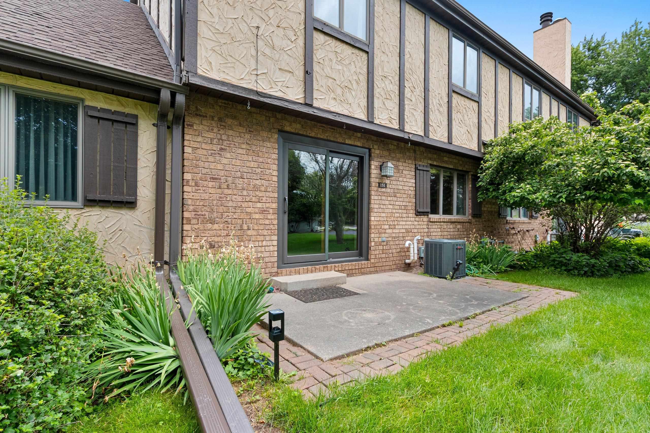 151 Harrys Gateway Appleton, WI 54914 - Photo 10 of 78