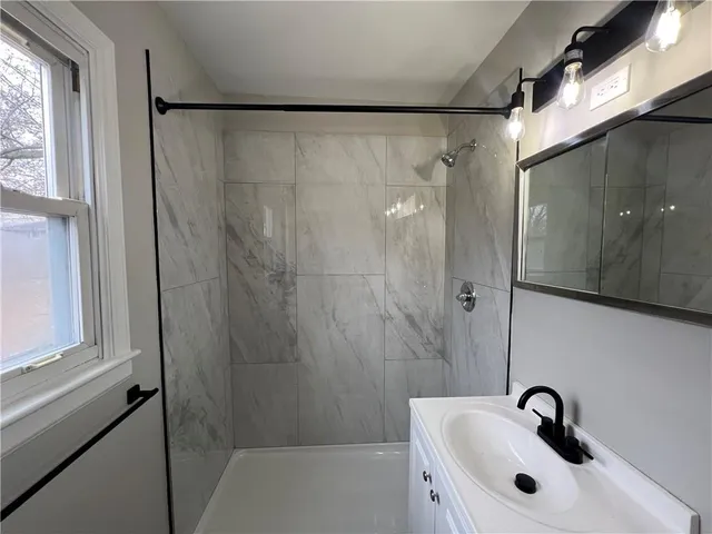 $245,000 | 12117 East 47th Terrace, Independence, MO 64055