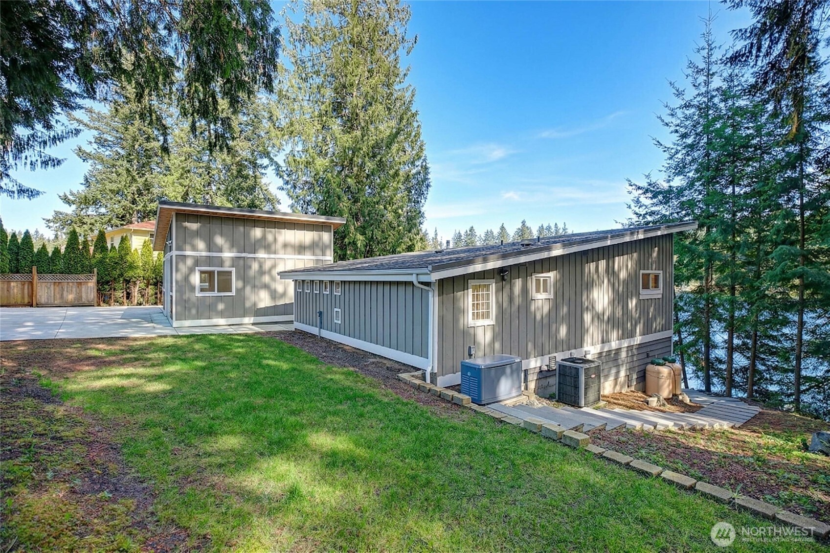 18727 Lakewood Road Stanwood, WA 98292 - Photo 31 of 40