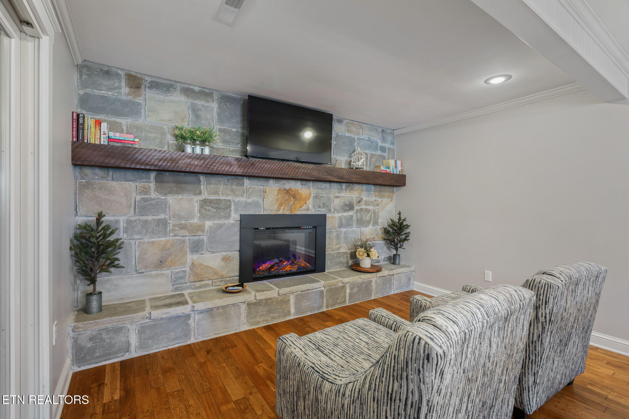 617 Lewelling Road Sevierville, TN 37862 - Photo 17 of 60 18-web-or-mls-617 Lewelling Road-21
