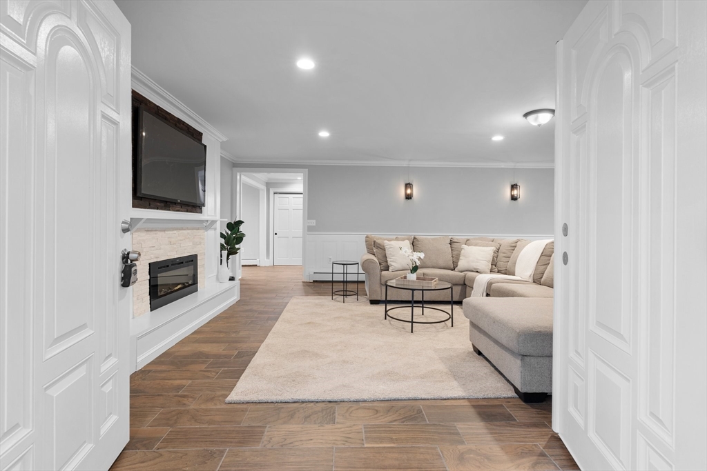 47 Beaver Dam Road Ashby, MA 01431 - Photo 3 of 42 Gallery Image 3