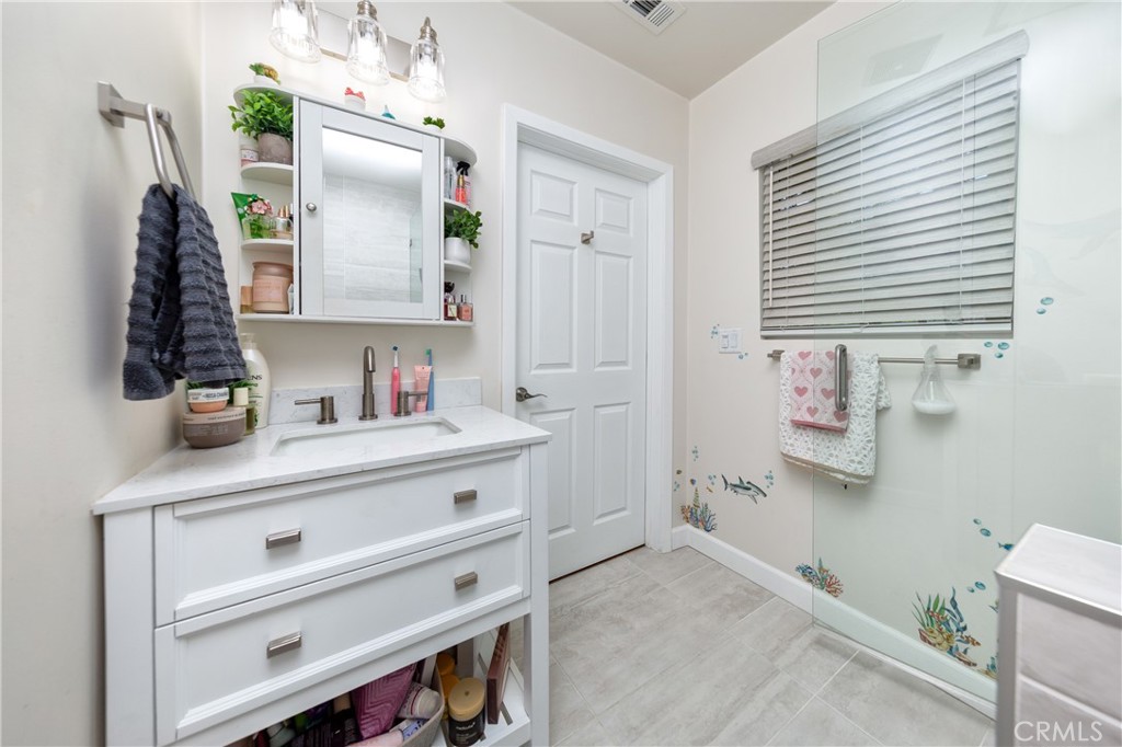 18442 Los Alimos Street Porter Ranch, CA 91326 - Photo 18 of 24