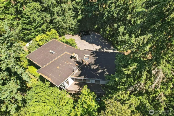 $1,900,000 | 2650 120th Avenue Northeast, Bellevue, WA 98005