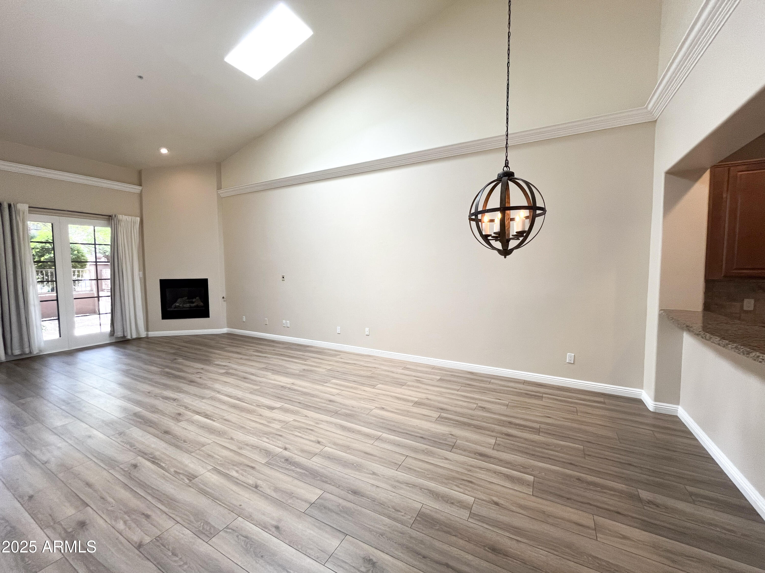 7200 East Ridgeview Place, Unit 10 Carefree, AZ 85377 - Photo 9 of 61 7200(18)