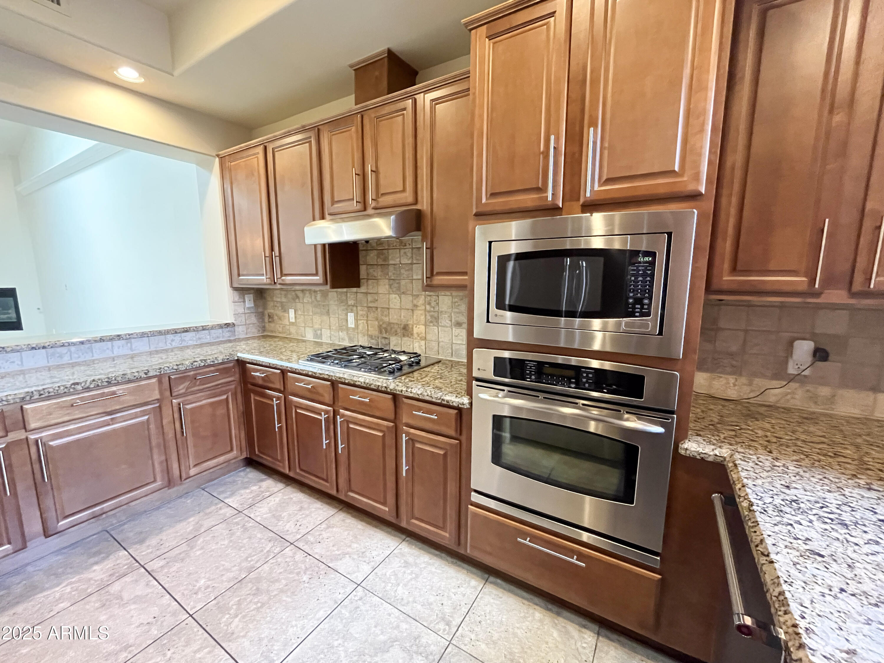 7200 East Ridgeview Place, Unit 10 Carefree, AZ 85377 - Photo 15 of 61 7200(14)