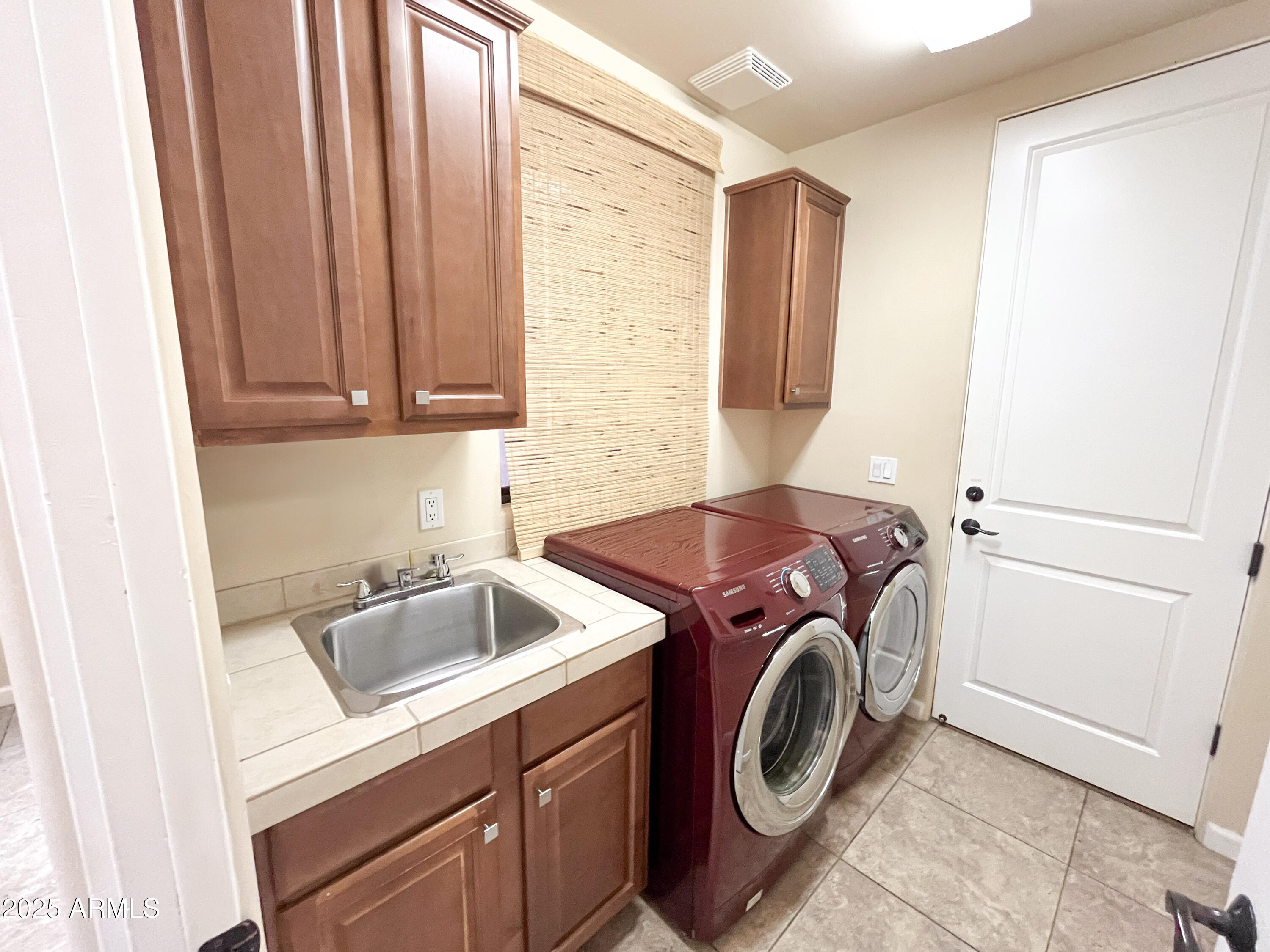 7200 East Ridgeview Place, Unit 10 Carefree, AZ 85377 - Photo 19 of 61 7200(7)