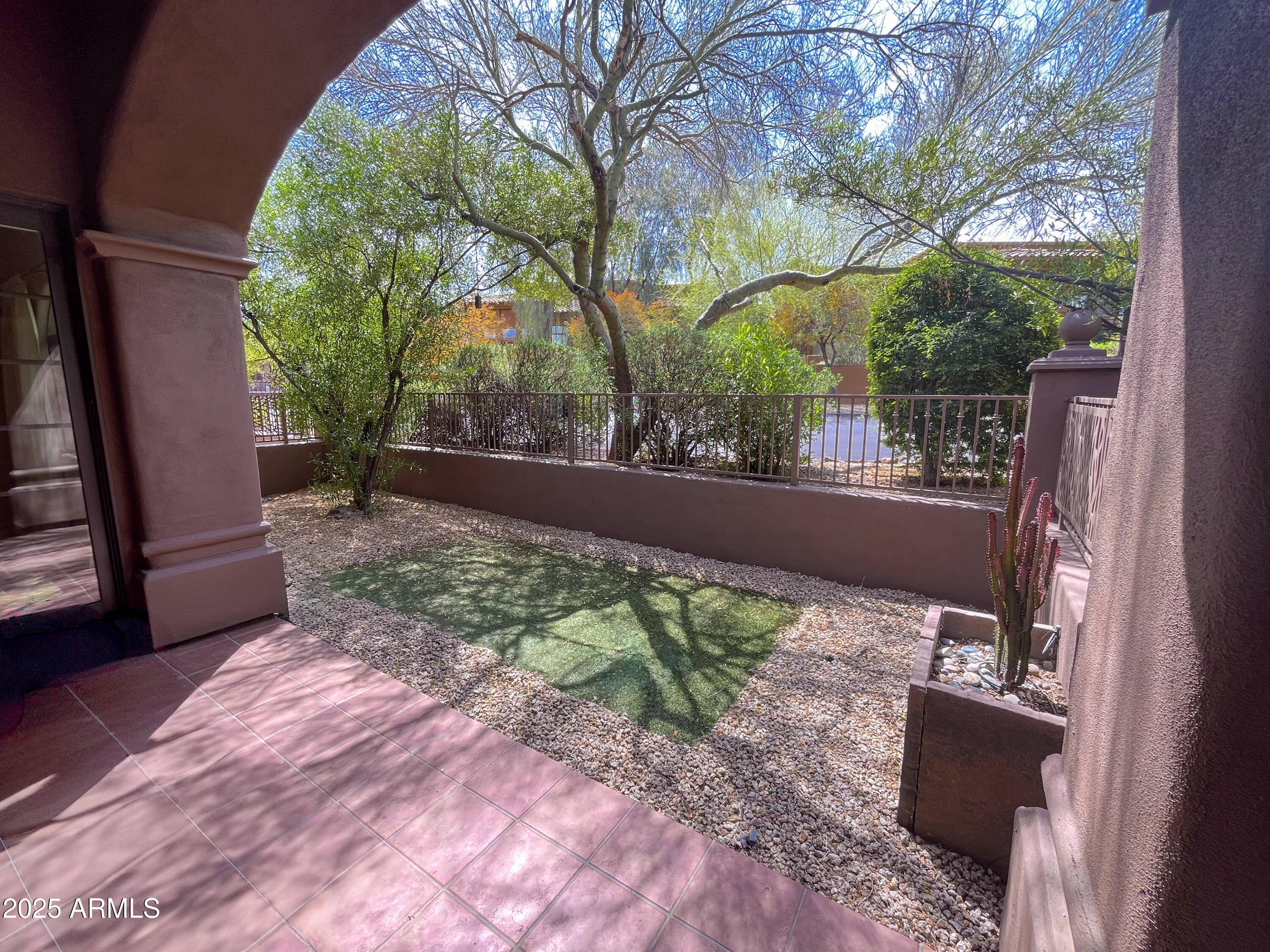 7200 East Ridgeview Place, Unit 10 Carefree, AZ 85377 - Photo 46 of 61 7200(46)