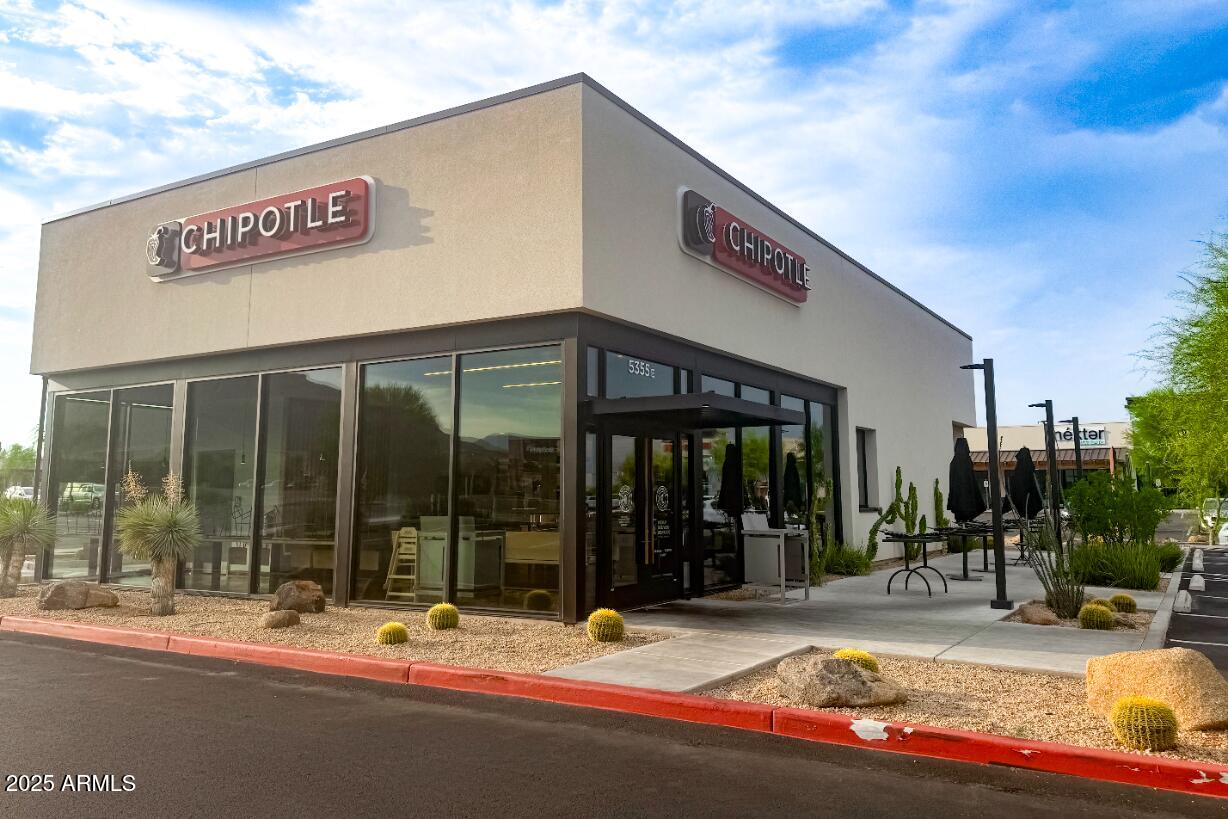 7200 East Ridgeview Place, Unit 10 Carefree, AZ 85377 - Photo 57 of 61 download (9)