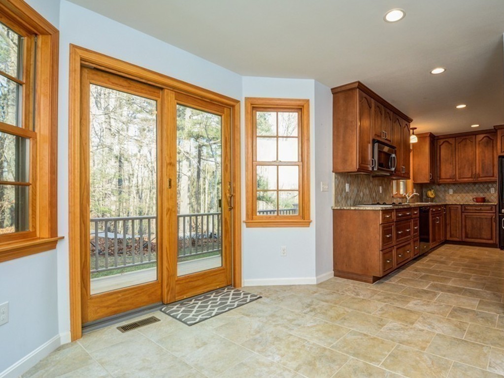 116 South Acton Road Stow, MA 01775 - Photo 9 of 18