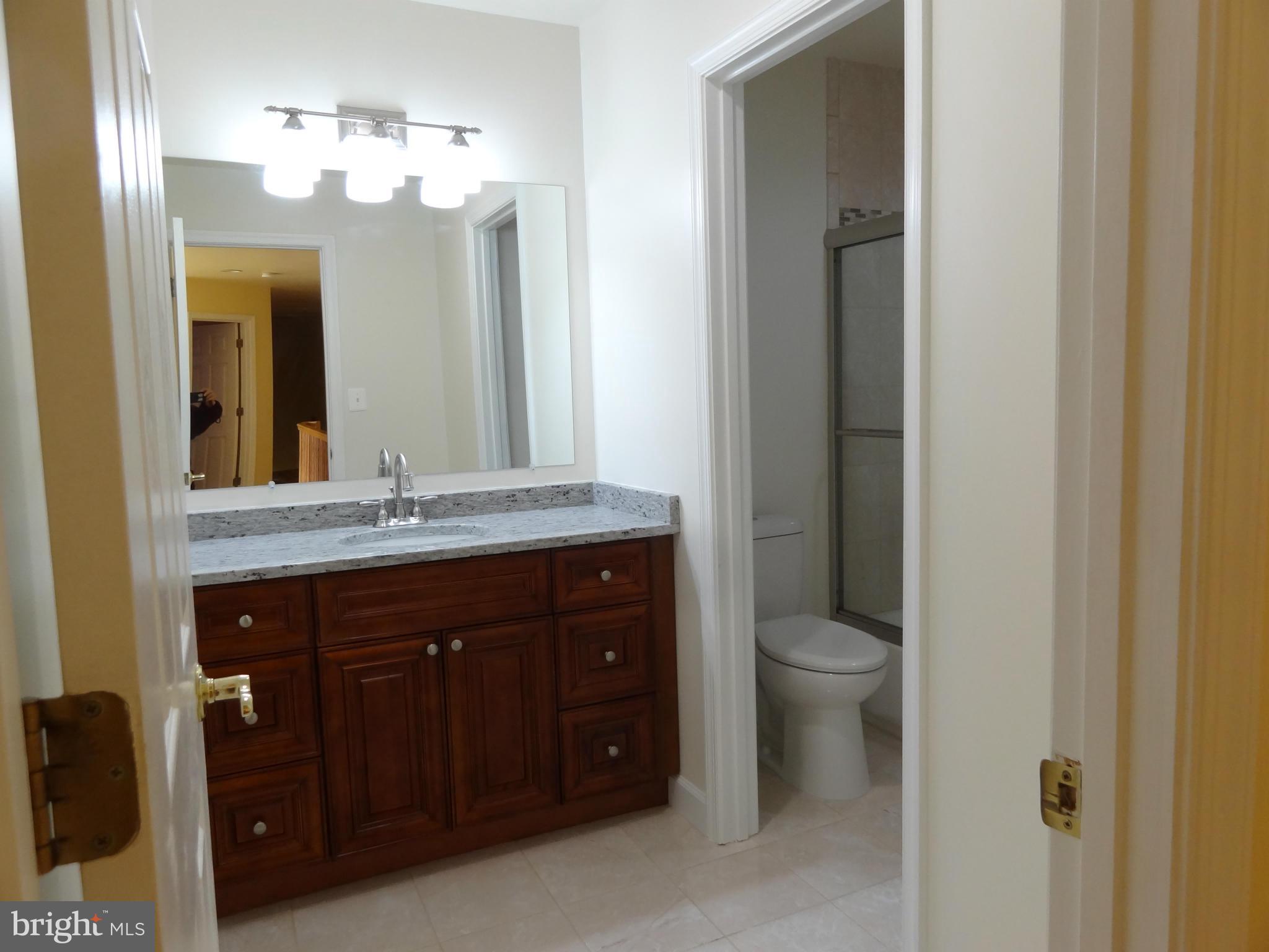 15308 Sweetridge Road Silver Spring, MD 20905 - Photo 22 of 30 Bath 3