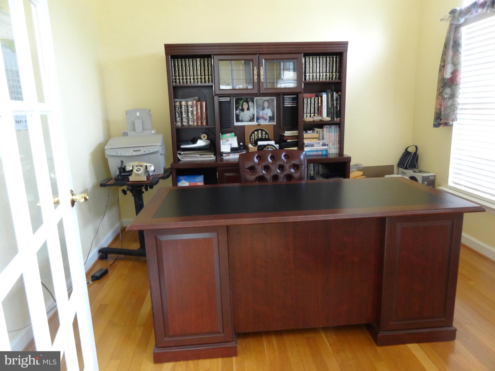 15308 Sweetridge Road Silver Spring, MD 20905 - Photo 6 of 30 Interior (General)