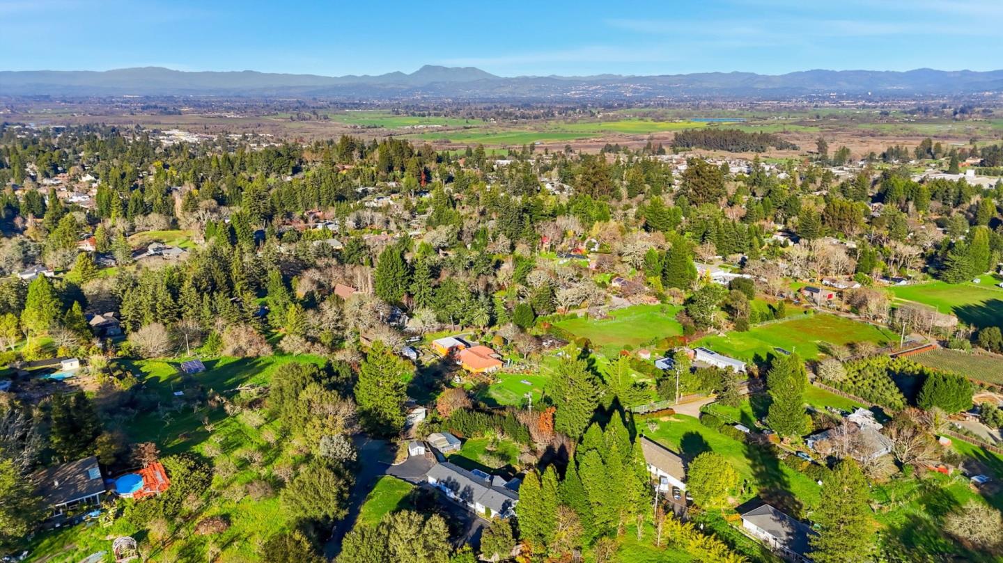 1430 Santa Maria Way Sebastopol, CA 95472 - Photo 48 of 50