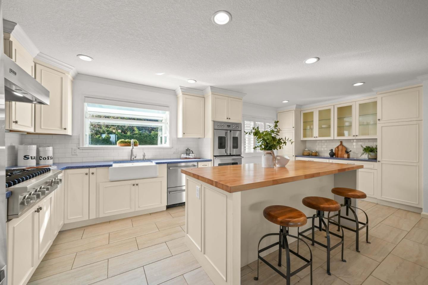 1430 Santa Maria Way Sebastopol, CA 95472 - Photo 8 of 50