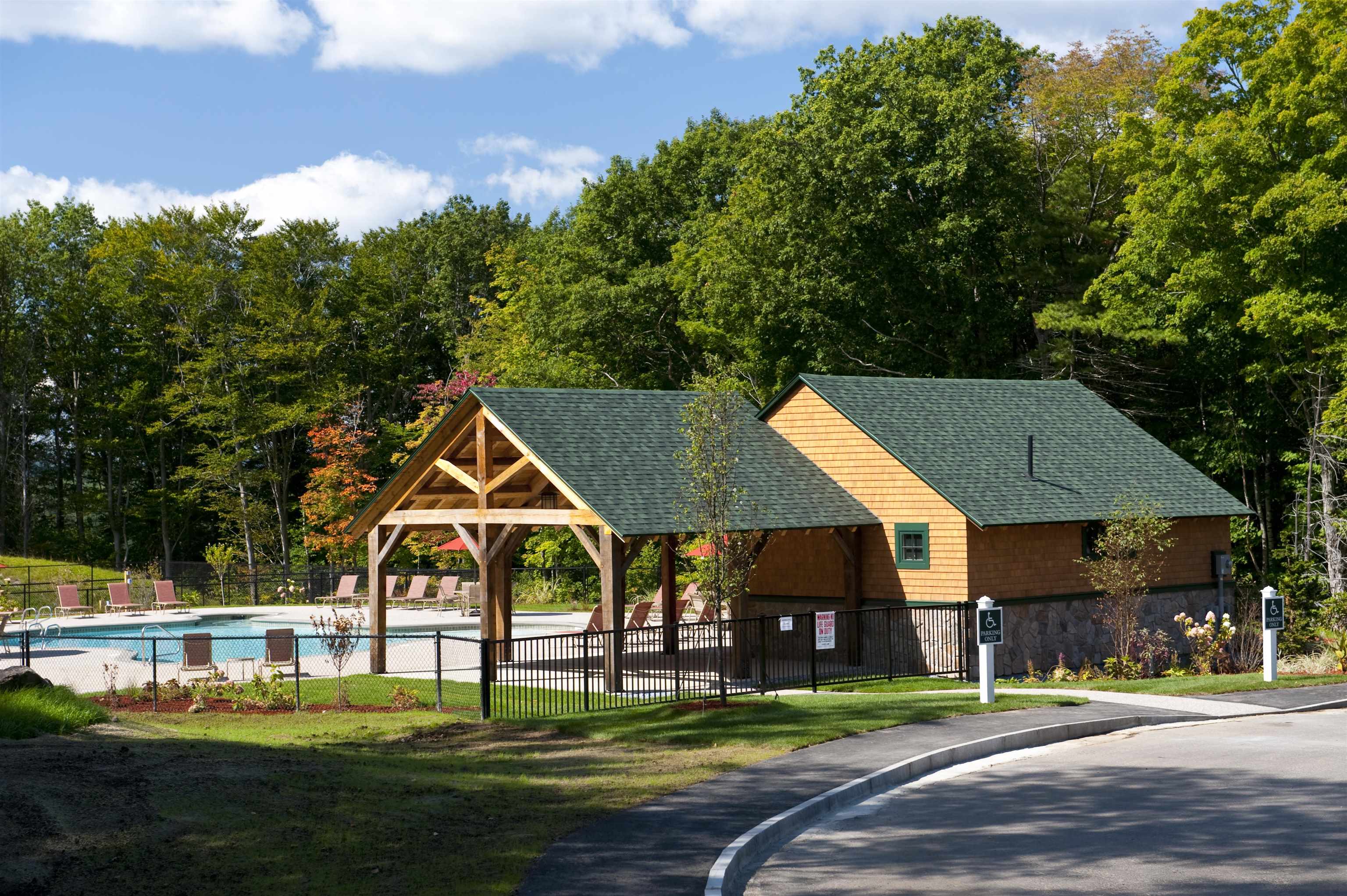 616 Scenic Road, Unit 204 Laconia, NH 03246 - Photo 18 of 28 Gallery Image 18